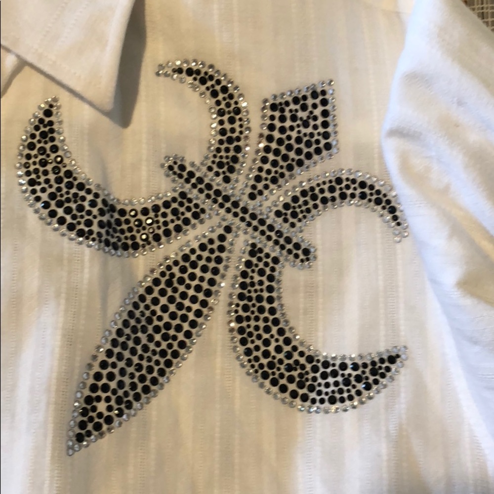 Shirt - Picture 2 of 3